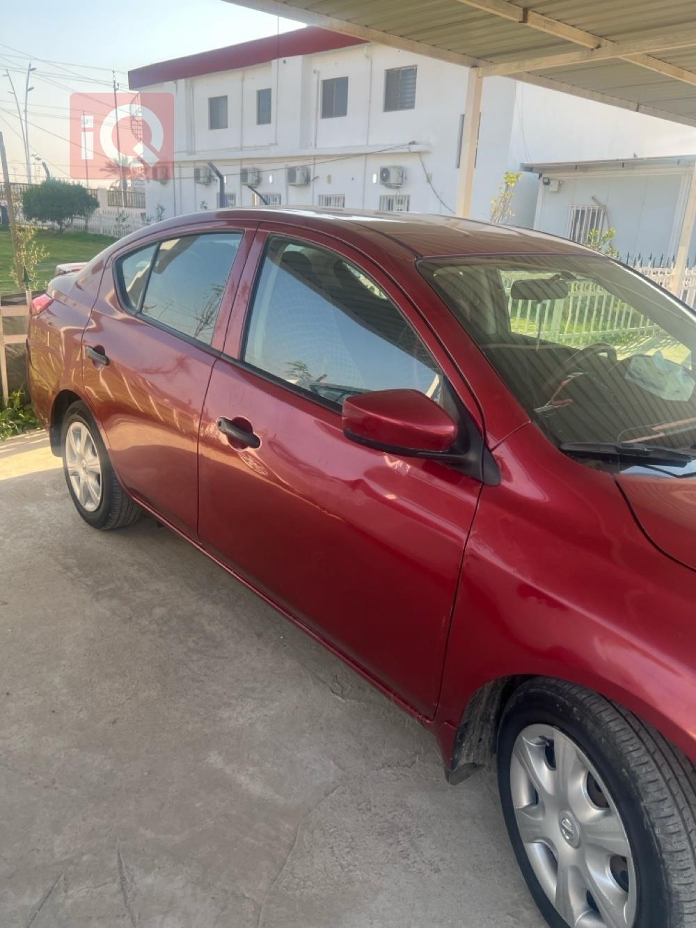 نیسان ڤێرسا